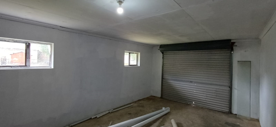 2 Bedroom Property for Sale in Loch Athlone Free State